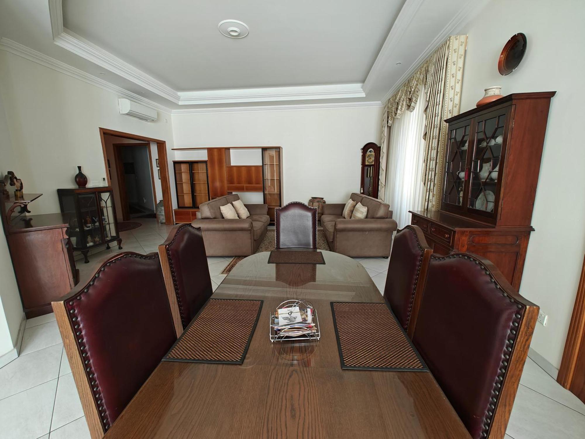 3 Bedroom By Sliema Promenade Luaran gambar
